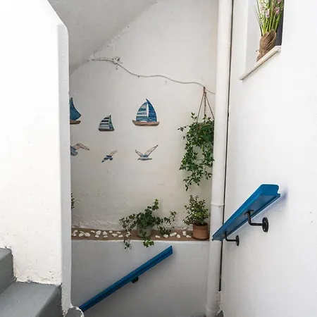 Tzivaeriparos Apartment